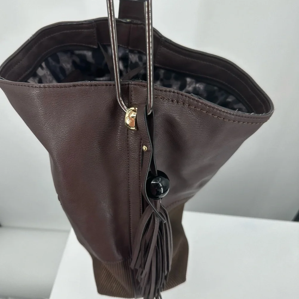 Sondra Roberts Vegan Leather Shoulder Bag Corduroy Hardware Tassel | Bin B